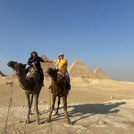 Jana Pyramids View In 3 Bed & Breakfast Kafrat al Jabal Luaran gambar