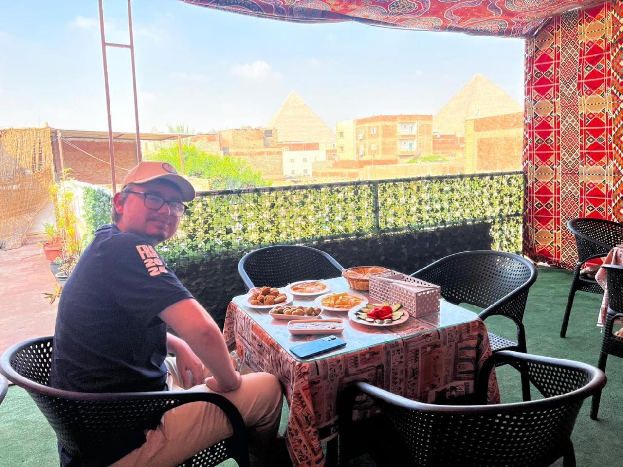 Jana Pyramids View In 3 Bed & Breakfast Kafrat al Jabal Luaran gambar