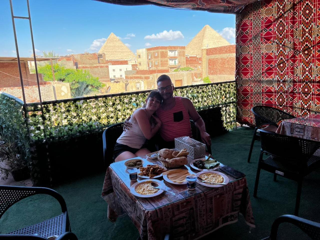 Jana Pyramids View In 3 Bed & Breakfast Kafrat al Jabal Luaran gambar