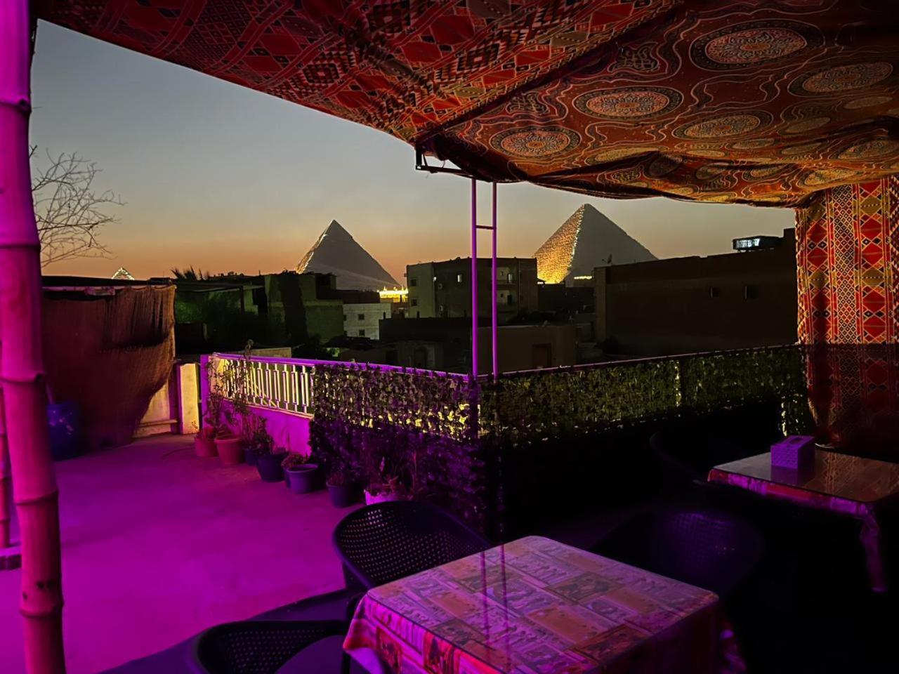 Jana Pyramids View In 3 Bed & Breakfast Kafrat al Jabal Luaran gambar