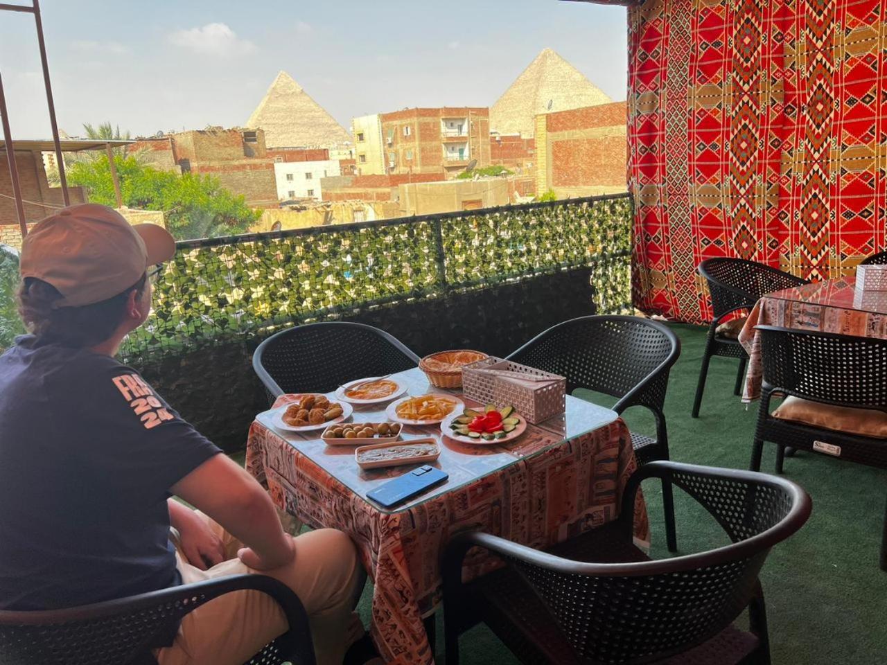 Jana Pyramids View In 3 Bed & Breakfast Kafrat al Jabal Luaran gambar